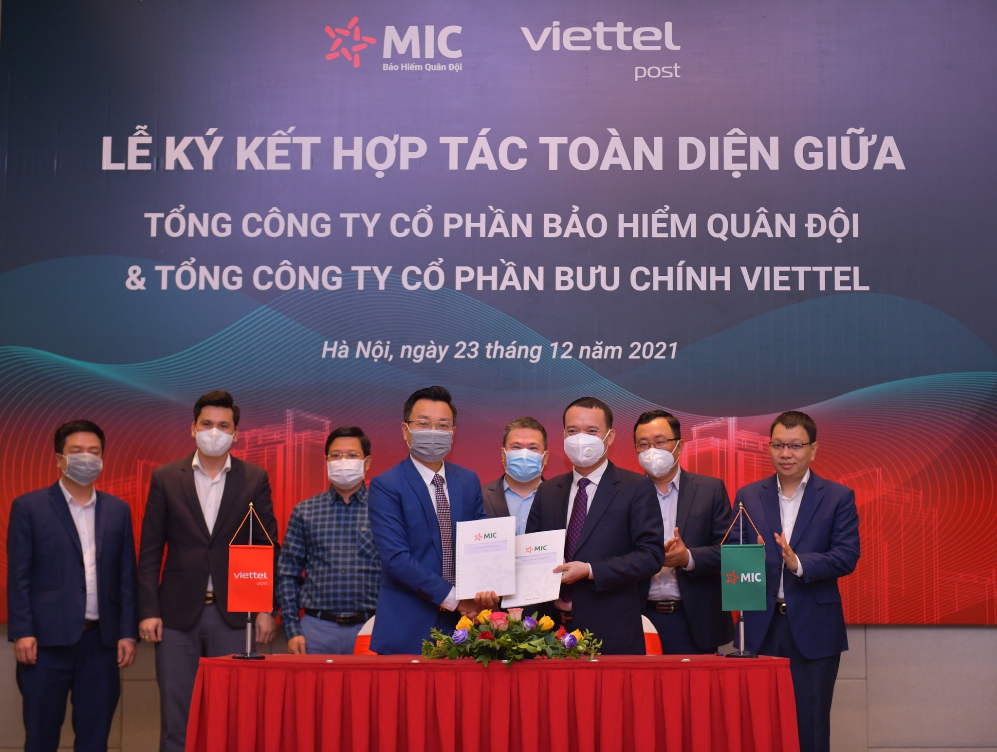 KÝ HỢP TÁC MIC VIETTEL PORT