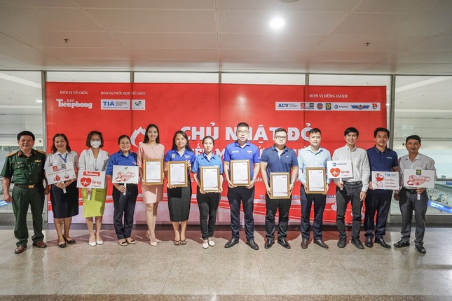 Z4319258491478 8f2b8df68836b9aaa04a58d09b3ca4bc 9785